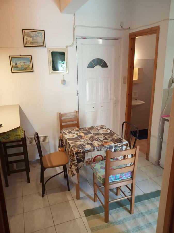 Grandma'S Apartment カランバカ エクステリア 写真